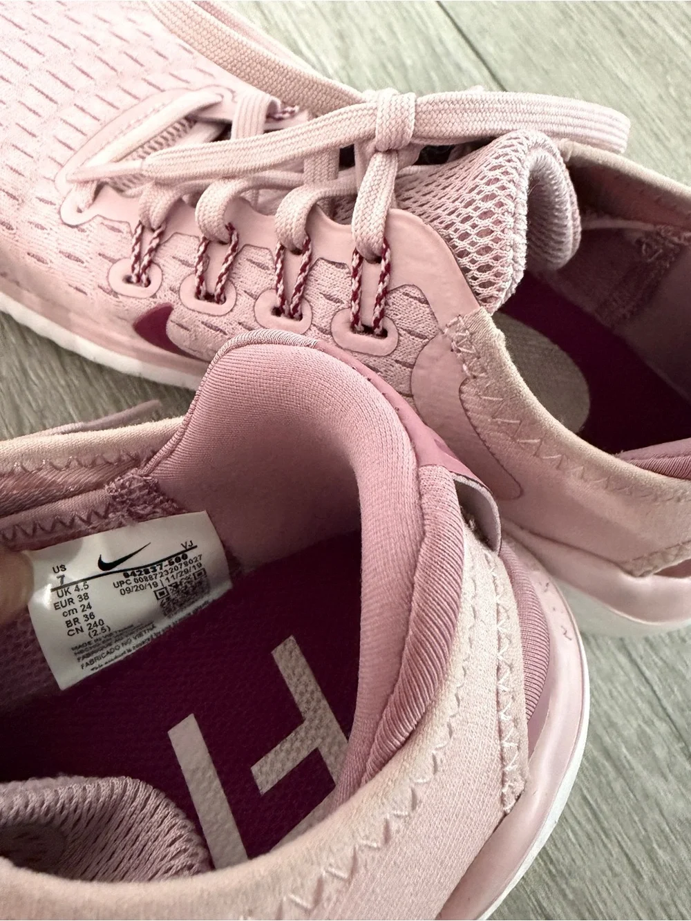 Nike Free RN 2018 Women’s Running Shoes, Size 7